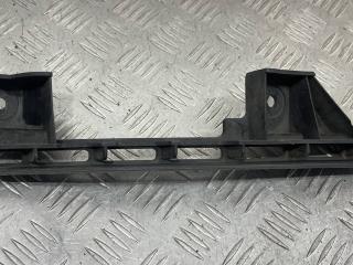 Крепление бампера переднего Volkswagen Touran 1 поколение [рестайлинг] (2006 - 2010), 1T0807889B