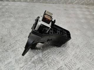 блок предохранителей Toyota Avensis 2 поколение (T250) 2006, 2.0 л., дизель