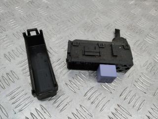 блок предохранителей Renault Modus 1 поколение [рестайлинг] 2011, 8200244640