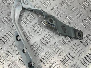 петля капота левая Volkswagen Crafter 2 поколение (2016 - 2025), 7C0823302C