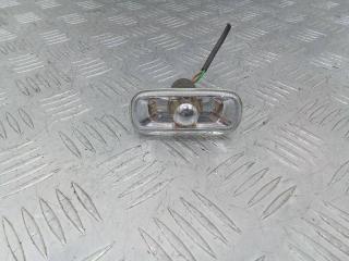 повторитель поворота на крыле правый Audi A4 B5 [рестайлинг] 2001, 8E0949127