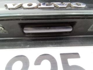 ручка крышки багажника Volvo V70 2 поколение 2005