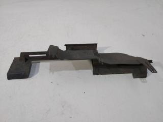 воздуховод (дефлектор) радиатора Renault Megane 2 поколение 2004, 8200158151
