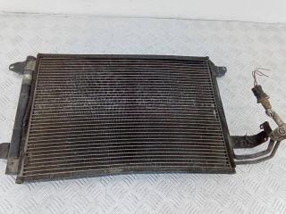 радиатор кондиционера Volkswagen Touran 1 поколение 2003, 1K0820411