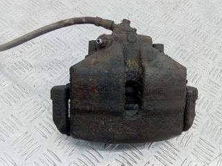 суппорт передний правый Volkswagen Passat B6 2005, 2.0 л., дизель