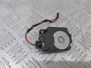 моторчик заслонки печки Renault Scenic 3 поколение 2009, T1006419G
