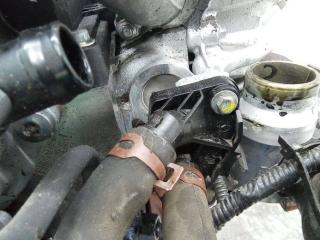 фланец (тройник) системы охлаждения Renault Megane 2 поколение [рестайлинг] 2008, 1.5 л., дизель, МКПП, 8200337841