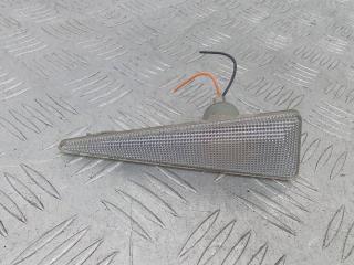 повторитель поворота на крыле левый Renault Scenic 2 поколение 2006, 8200633416