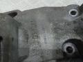 кронштейн генератора Renault Scenic 2 поколение [рестайлинг] 2008, 2.0 л., дизель, АКПП, 8200527320 - фото №3