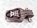 подушка крепления двигателя Mercedes-Benz A-Класс W176 2013, A2462401209 - фото №3