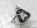 подушка крепления двигателя Mercedes-Benz A-Класс W176 2013, A2462400809 - фото №2
