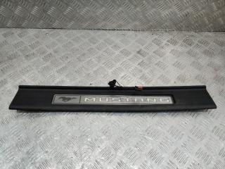 накладка на порог внутренняя Ford Mustang 6 поколение S550 2015, FR3B6313222