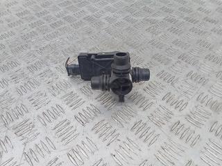 фланец (тройник) системы охлаждения Mercedes-Benz C-Класс W205/S205/C205 2016, A0005003040