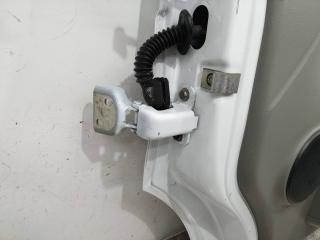 петля двери Opel Vivaro A [рестайлинг] 2013