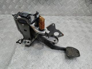 педаль тормоза Nissan Juke YF15 [рестайлинг] 2014, 1.5 л., дизель